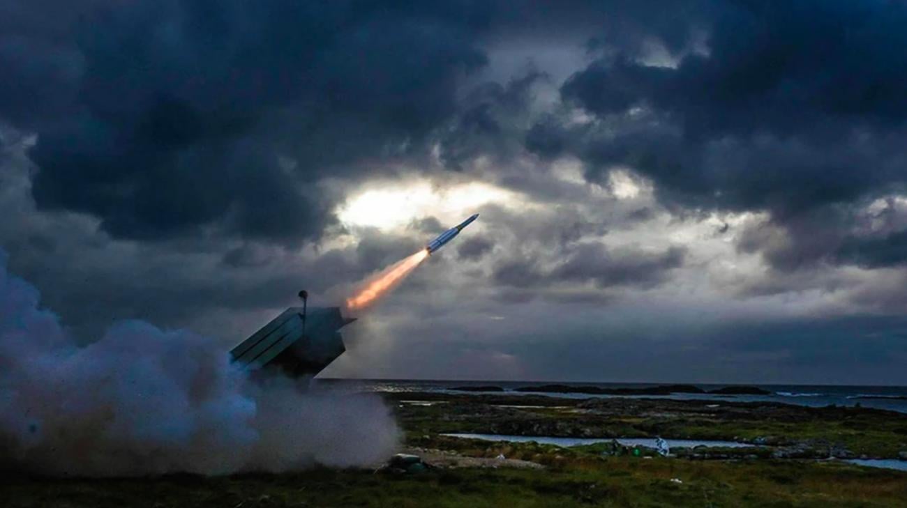 Ukrainska Pravda: Pentagon orders AMRAAM missiles from Raytheon, Ukraine is among recipients