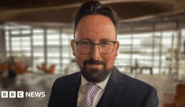 Hefin David, Welsh Labour politician and MS for Caerphilly, dies suddenly
