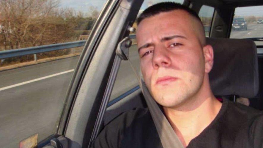 Nordahl Lelandais : "une figure parentale épouvantable", après avoir frappé sa compagne devant son fils lors d’un parloir, le détenu à nouveau jugé