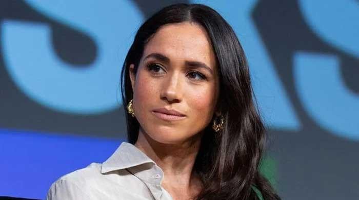 Pregnancy rumors, yacht photos and arrest claims continue