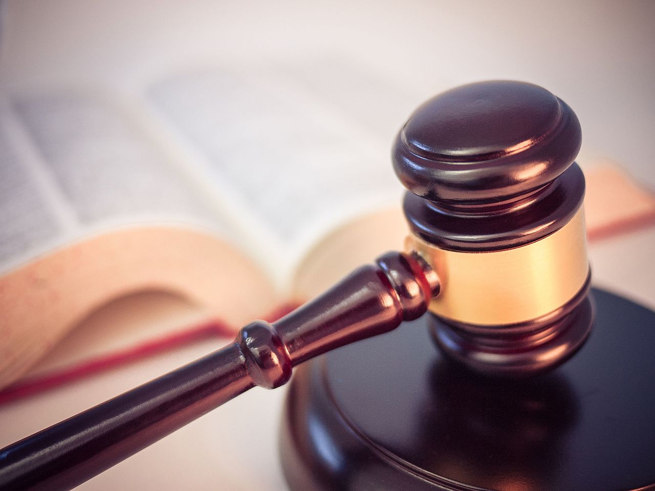 gavel, court, law