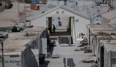 Greece to Maintain Borders Amid Falling Migration