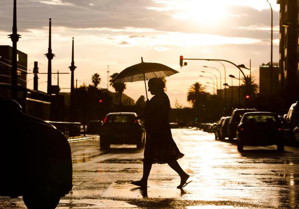 La Aemet avisa de la presencia de una dana que trae lluvias y tormentas a estas zonas de España