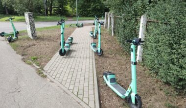 Report suggests Latvia has a high rate of e-scooter accidents / Article