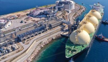 LNG Canada Advances Toward Phase 2 as Fluor, JGC Secure FEED Contract