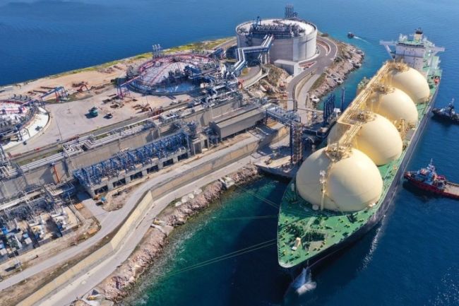 LNG Canada Advances Toward Phase 2 as Fluor, JGC Secure FEED Contract