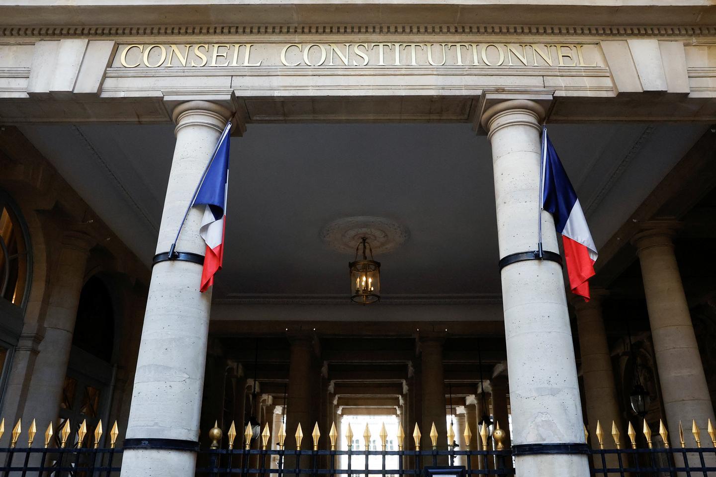 France adopts the Duplomb Law, upholding ban on controversial insecticide