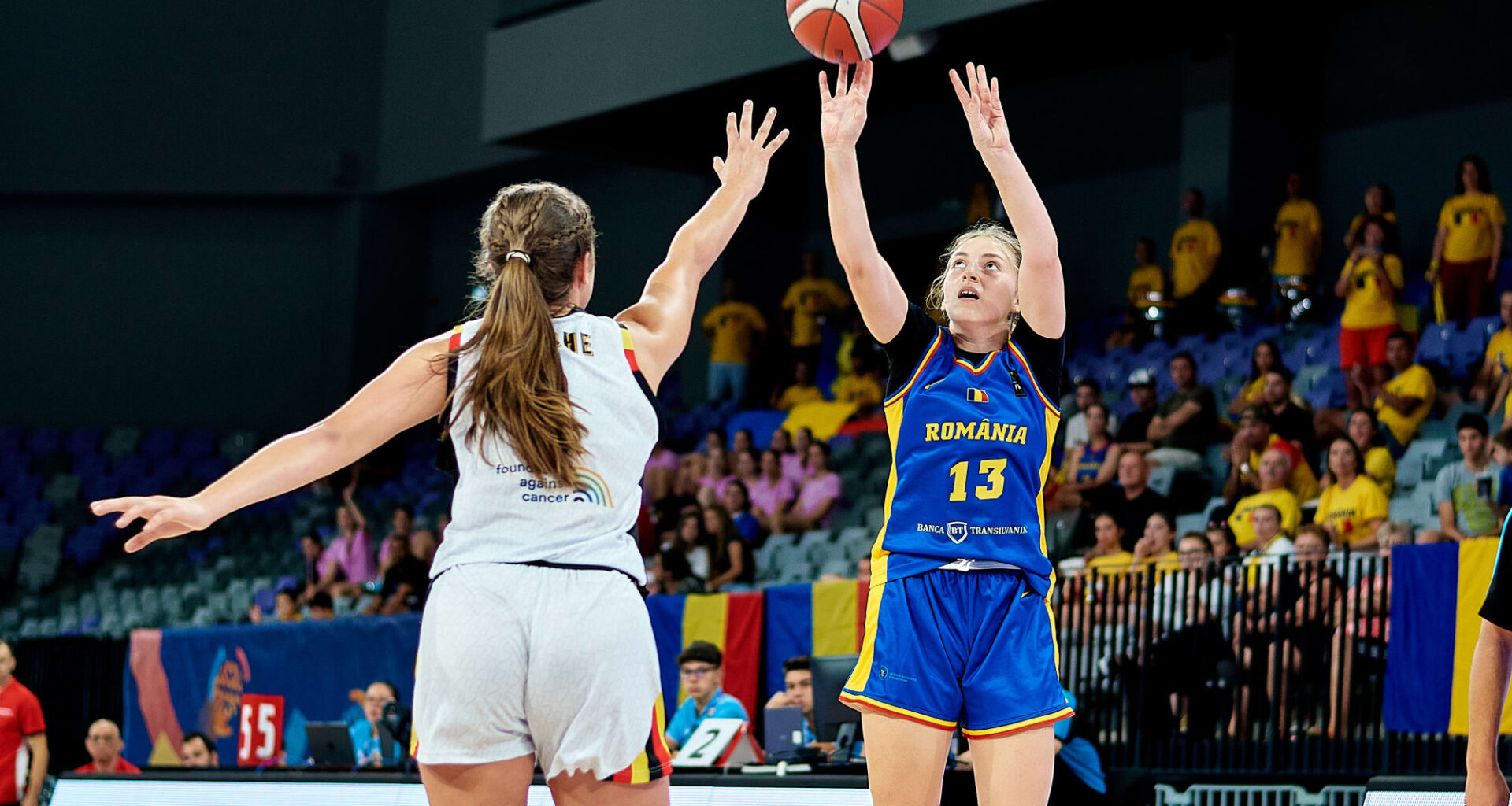 Home joy as Romania celebrate first win; Serbia stun France | FIBA Basketball
