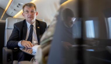 Folketinget skal i dag hastebehandle et lovforslag, der giver forsvarsministeren mulighed for at se bort fra andre love og borgernes ret til at klage, hvis et projekt tjener væsentlige nationale forsvarsmål eller civile beredskabsformål.