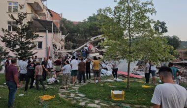 Magnitude 6.1 earthquake hits Balikesir province, felt in Istanbul