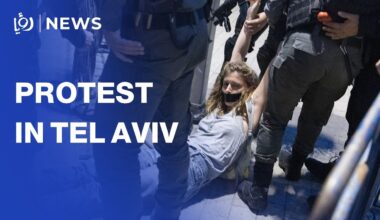 Israeli police disperse rally against Gaza war in Tel Aviv