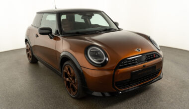 Elie Saab: BMW Austria And ELIE SAAB Reveal One-Of-A-Kind MINI Cooper S