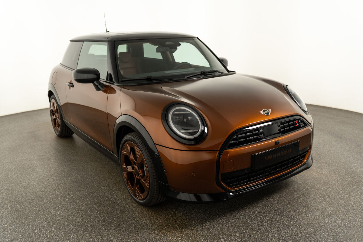 Elie Saab: BMW Austria And ELIE SAAB Reveal One-Of-A-Kind MINI Cooper S