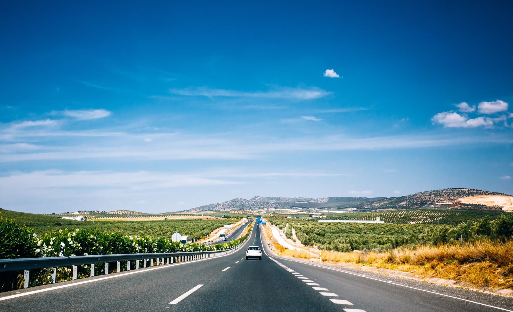 What are the rules for driving in Spain?