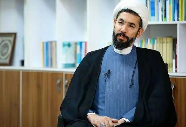 Cleric Stresses Strengthening Iran-Iraq Scientific Cooperation in Light of Arbaeen’s Message