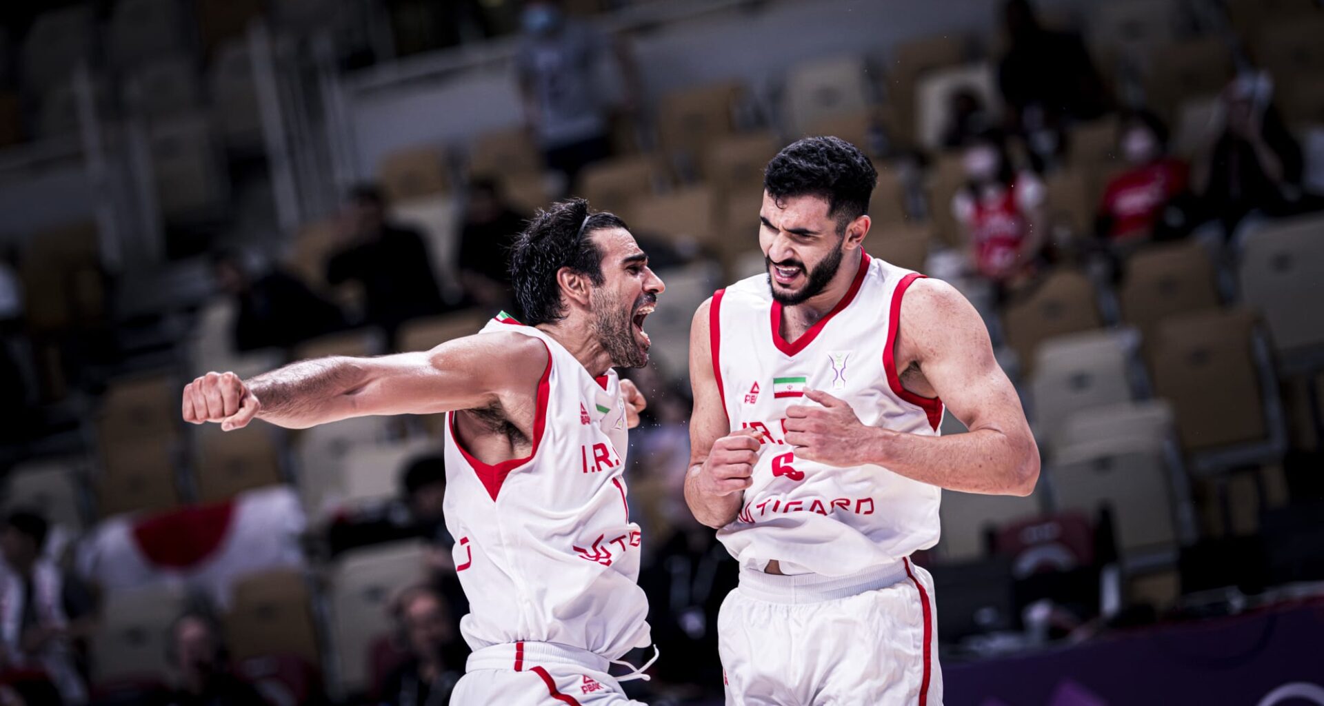 Iran’s team-first mindset keeps their 'underdog' campaign dancing | FIBA Basketball