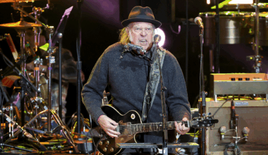 Neil Young blasts Trump DC crackdown as mayor says it actually worked