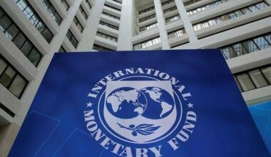 IMF asks Pakistan to remove finance secretary from central bank board; seeks filling of deputy governor posts