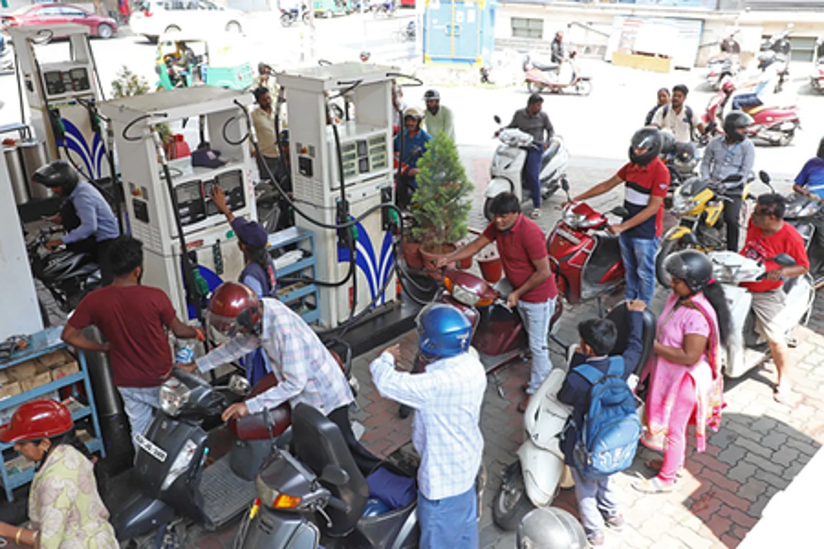No engine failures reported since ethanol blending policy rollout: Petroleum minister