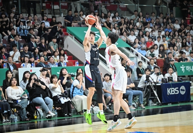 Lee Hyun-joong. Photograph = Courtesy of the Korea Basketball Association