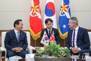 S. Korea, Britain discuss defense, arms industry cooperation