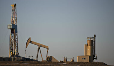 North Dakota Bakken Oil Pumpjack