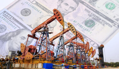 Despite Lower Crude Prices, These Top Oil Stocks See Massive Free Cash Flow Gushers Ahead
