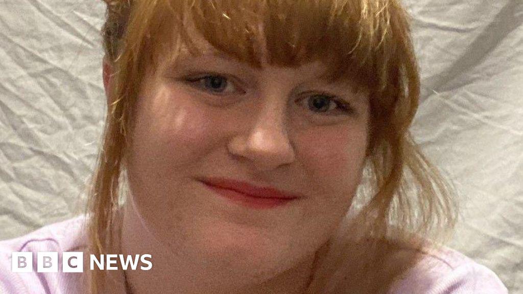 'Bus fares eat my budget': Under-22s join call for free travel