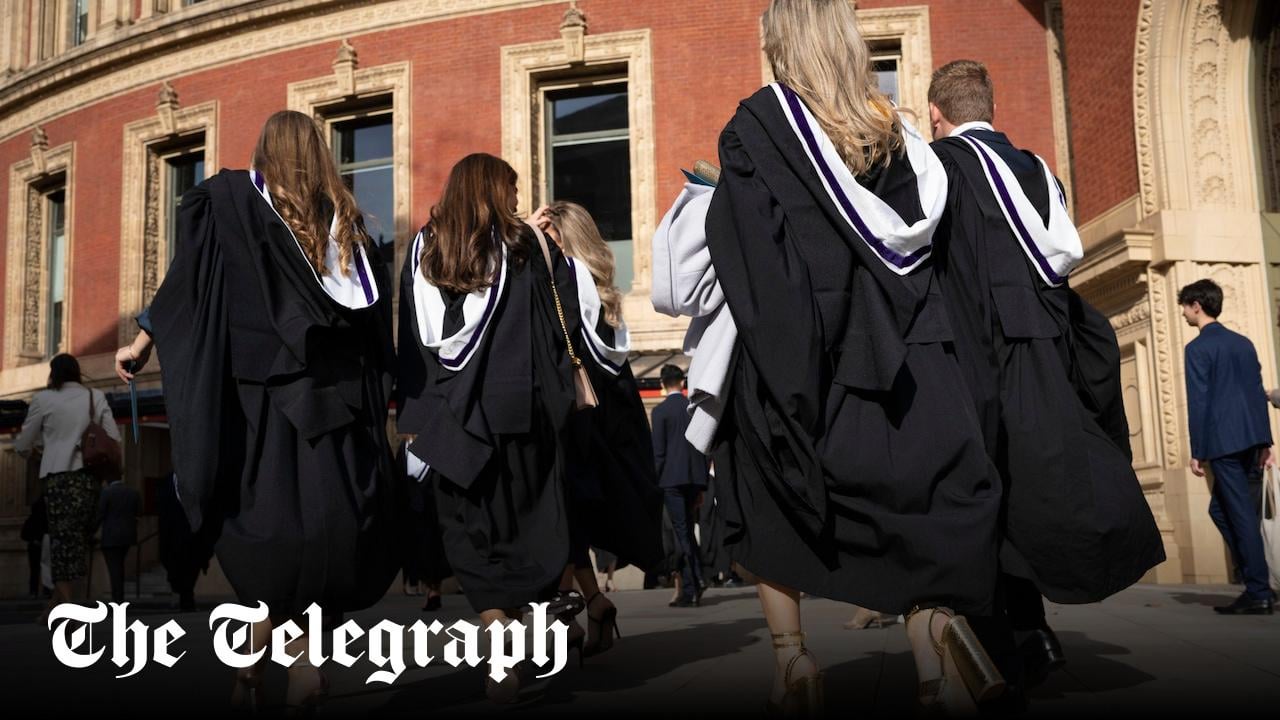 British graduates earn £10k a year less than foreign students
