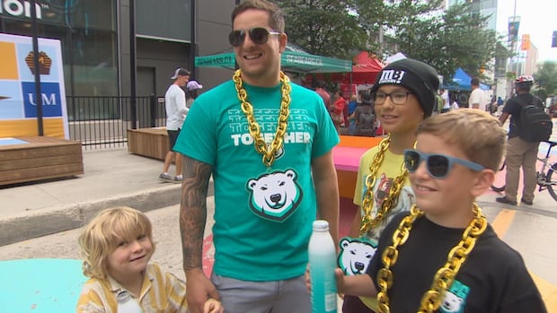Basketball fans fill downtown Winnipeg for Canadian Elite Basketball League 2025 Championship Weekend