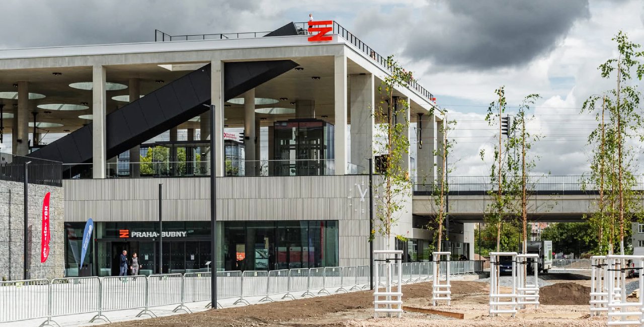Prague opens first new major train station in 40 years at Praha-Bubny