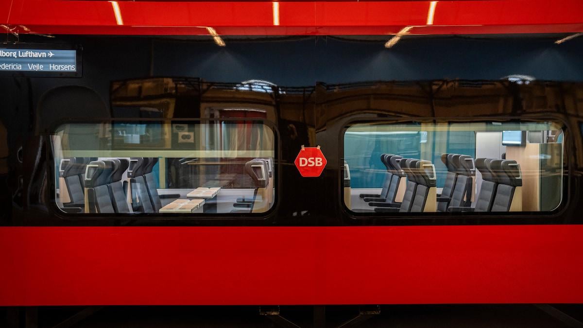 På en varm sommerdag garanterer DSB at holde temperaturen 'under 30 grader' i nye tog til tocifret milliardbeløb