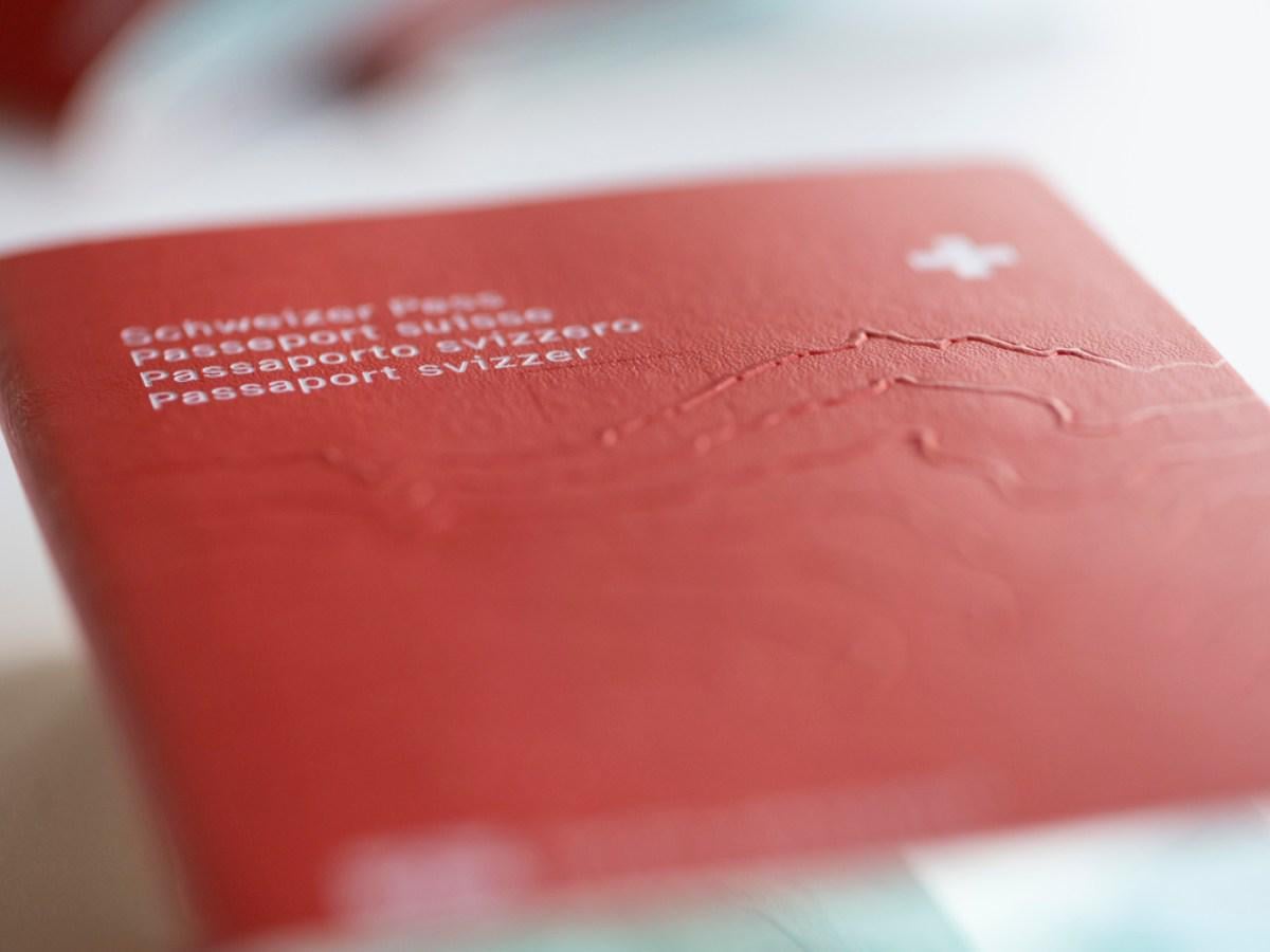 Zurich court rejects ‘perpetual hereditary citizenship’ for Austrian man | The Zurich Administrative Court has denied an Austrian automatic Swiss citizenship. The man from a princely family invoked a hereditary right of citizenship dating back to the 15th century.