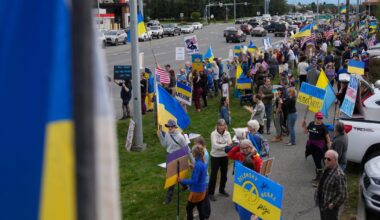 Alaskans greet Putin with Ukrainian flags, protest ‘war criminal hanging out here’