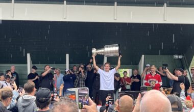 Boqvist takes Stanley Cup to hometown in Sweden