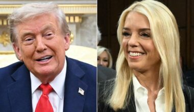 Trump, 79, Flirts Awkwardly With Bondi in 3hr 16min Cabinet Ramble