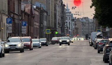 Latvia's budget well in the red so far this year / Article