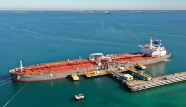 Concern as grey market Russian oil seeps into Australia