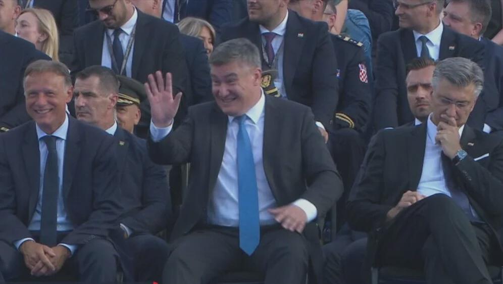 Njonjo je dobio po njonji nakon ovog