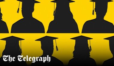 I paid £50k for my degree – now I’m on Universal Credit’