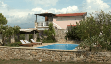 croatian free holidays