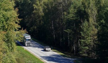 Five dead on Latvian roads over weekend / Article