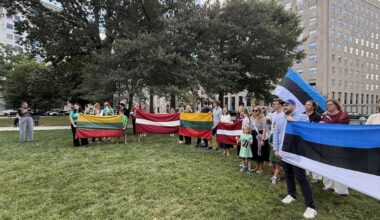 Baltic Way remembered 36 years on / Article