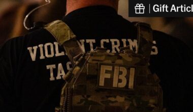 F.B.I. Plans to Lower Recruiting Standards, Alarming Agents