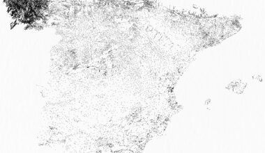 [OC] I visualized 52,323 populated places in European part of  Spain and accidentally uncovered a stunning demographic phenomenon.