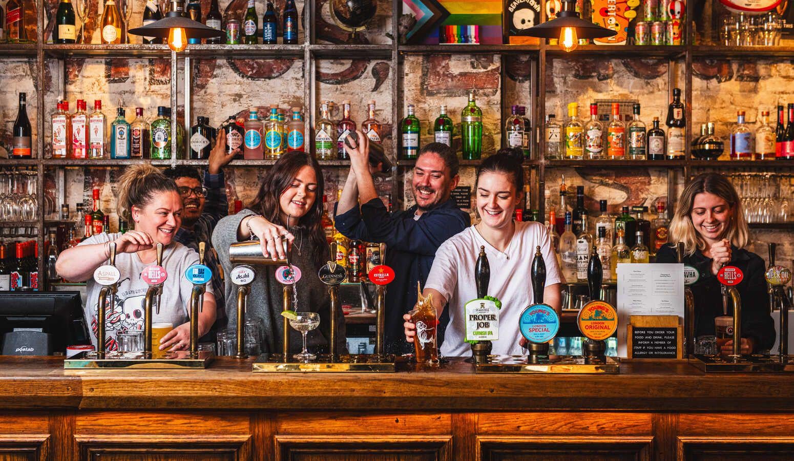 Wednesday Hump Day Quiz - Pub Drinks