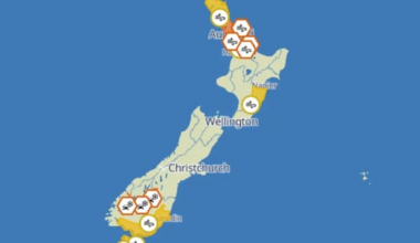 Severe gales to batter upper North, Akl Harbour Bridge closures likely