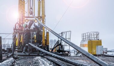 Services Sector Leads July Job Declines in Texas Oil and Gas
