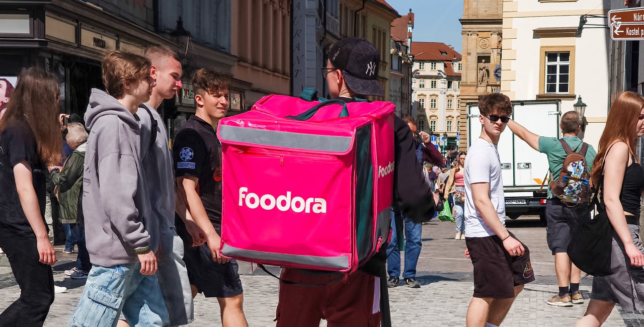 What Czechs crave most for delivery and how Prague’s tastes differ