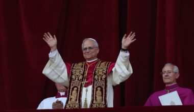 The Pope Receives a Chicago-Style Pizza